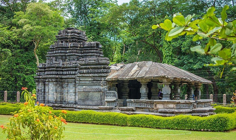 famous shiva temple of goa